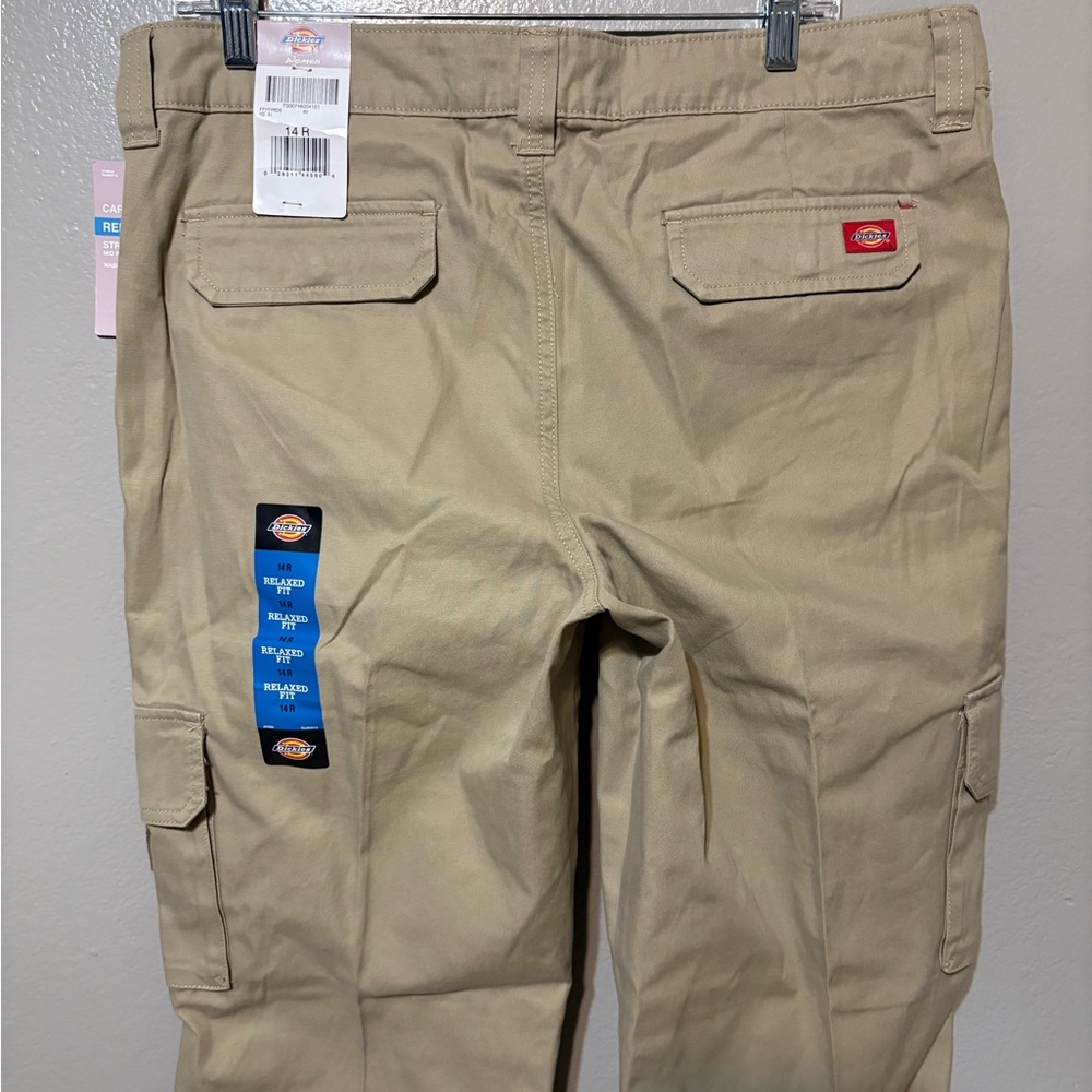 NWT Women’s Cargo, Relaxed Fit Straight leg Dickies Khaki Pants Size 14R - Picture 11 of 14
